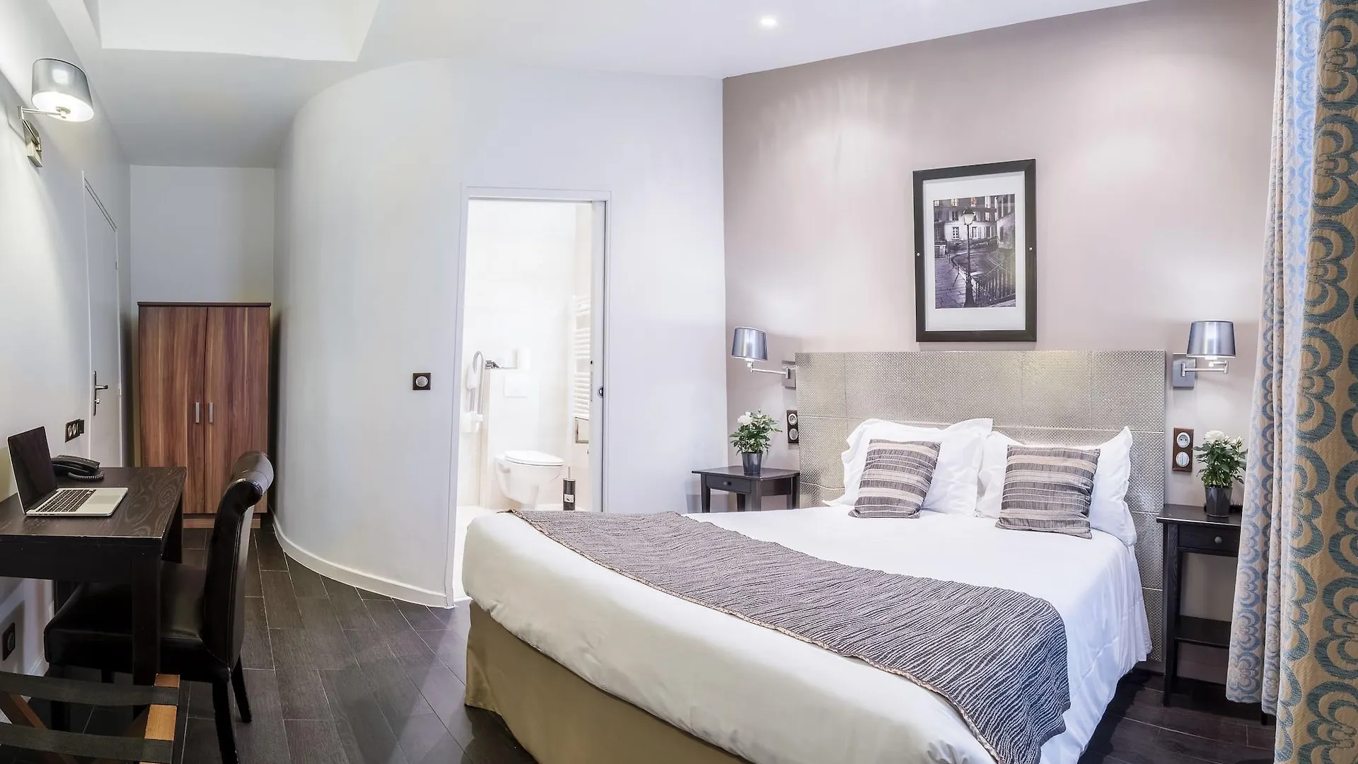 Hotel Chabrol Opera Paris 3*,  France