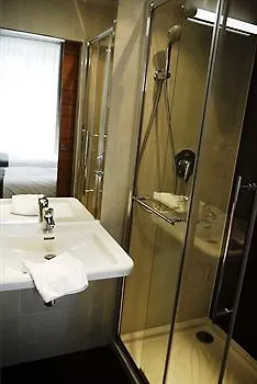 Hotel Chabrol Opera Париж 3*,